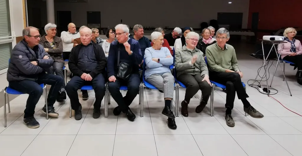 19 Nov. Soirée conviviale Villons les Buissons et retour de Grèce